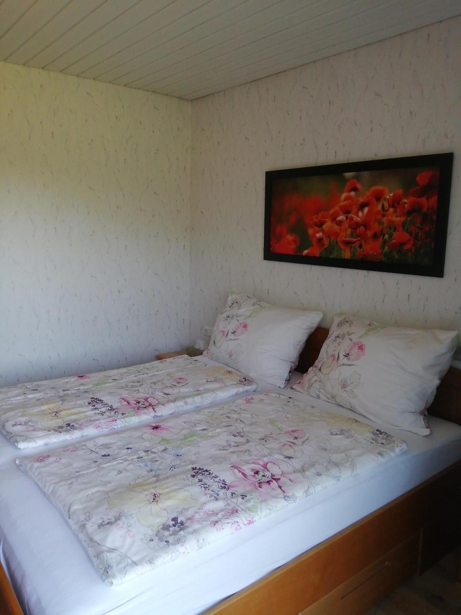 Hillside Rooms Portschach am Woerthersee Room photo